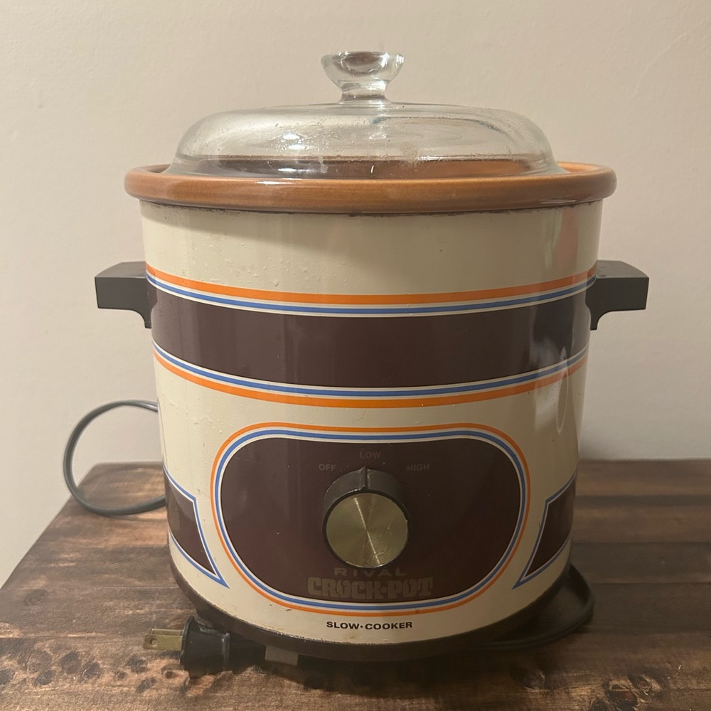 Vintage Rival Crock-Pot Slow Cooker 3.5 Qt Model 3100 Brown Orange Works